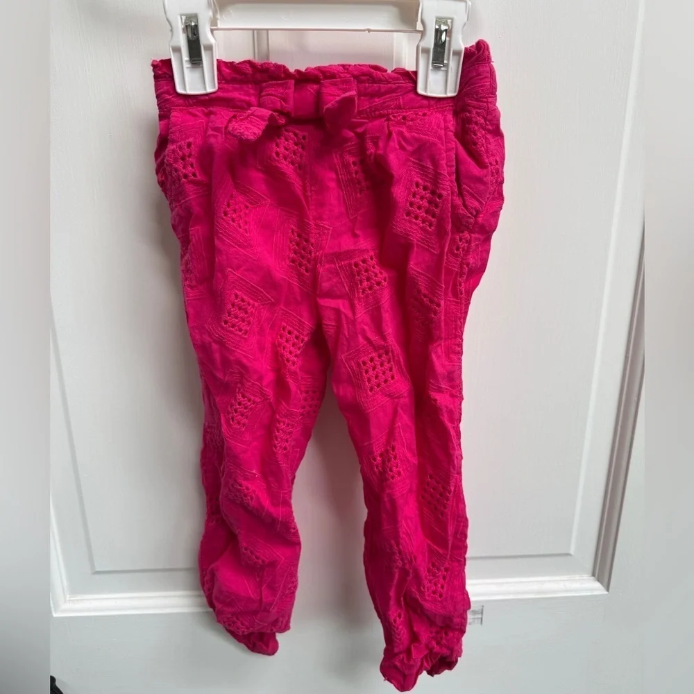 OshKosh B'gosh 2T Girls Hot Pink Eyelet Casual Pants